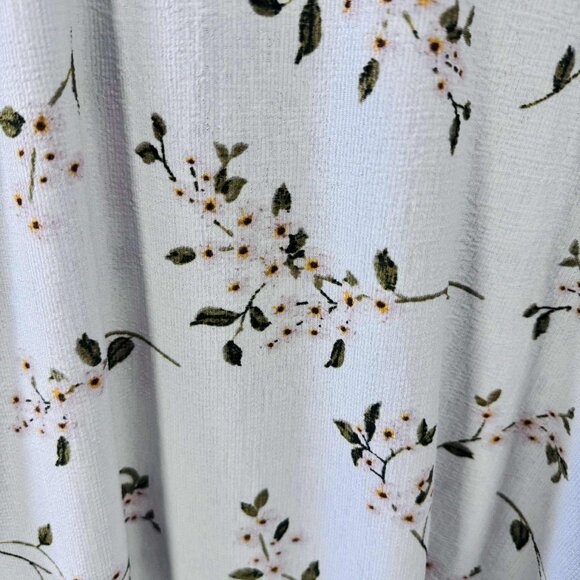 Melloday White Floral Blouse – Size 2X Ruffle Neck & Sleeves - Picture 5 of 9